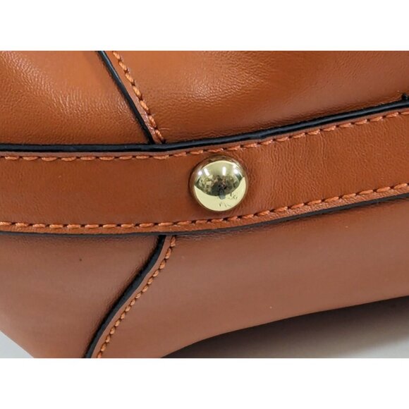 Danier Brown Leather Hobo Bag - Picture 4 of 9